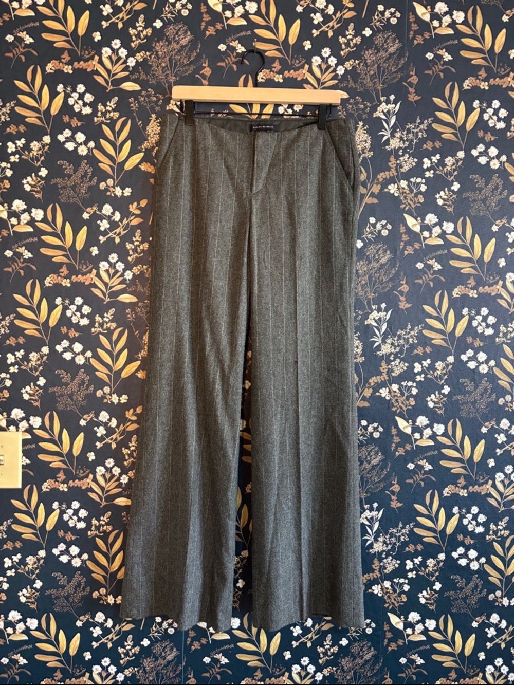 Banana Republic Charcoal Gray Wool Trouser Pants Size 8